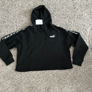 Puma Cropped Hoodie